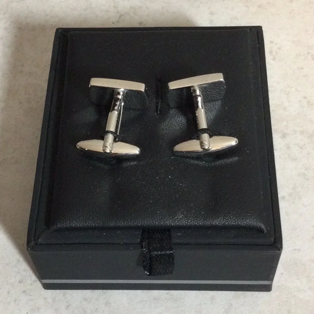 NWT Silver brushed rectangular cuff links